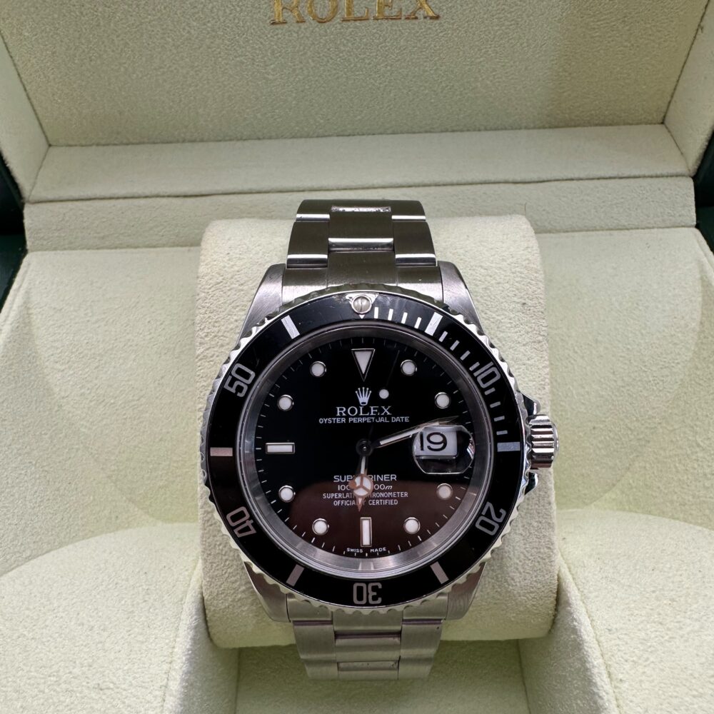 Rolex Submariner Date